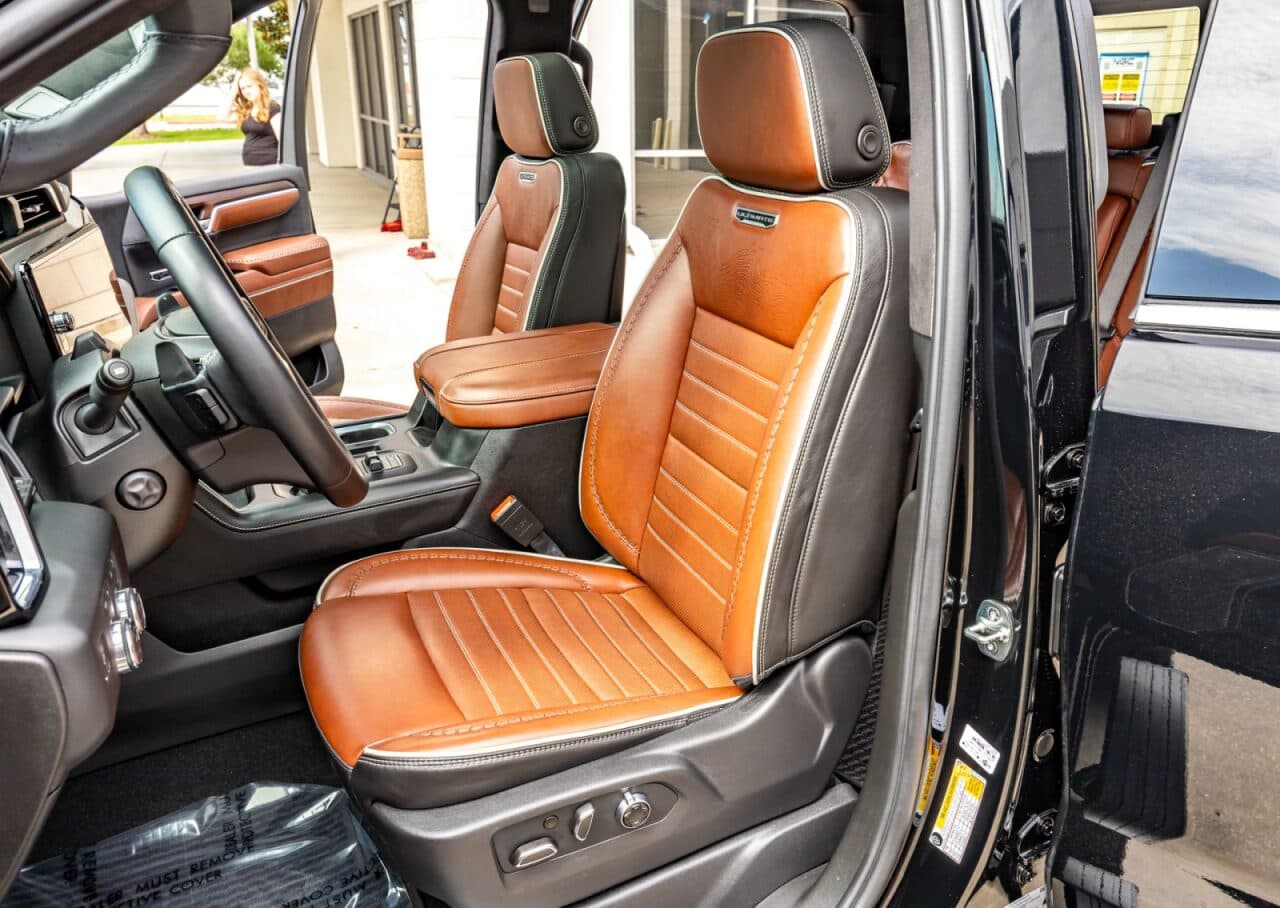 2026 GMC Sierra 1500 Denali Ultimate — photo 28 of 40