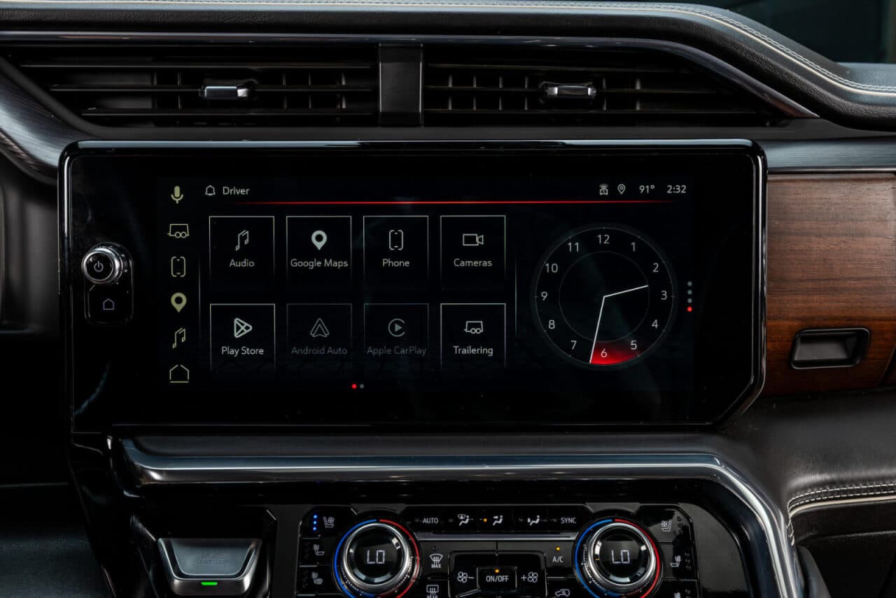 2024 GMC Sierra 1500 Denali Ultimate — photo 23 of 40