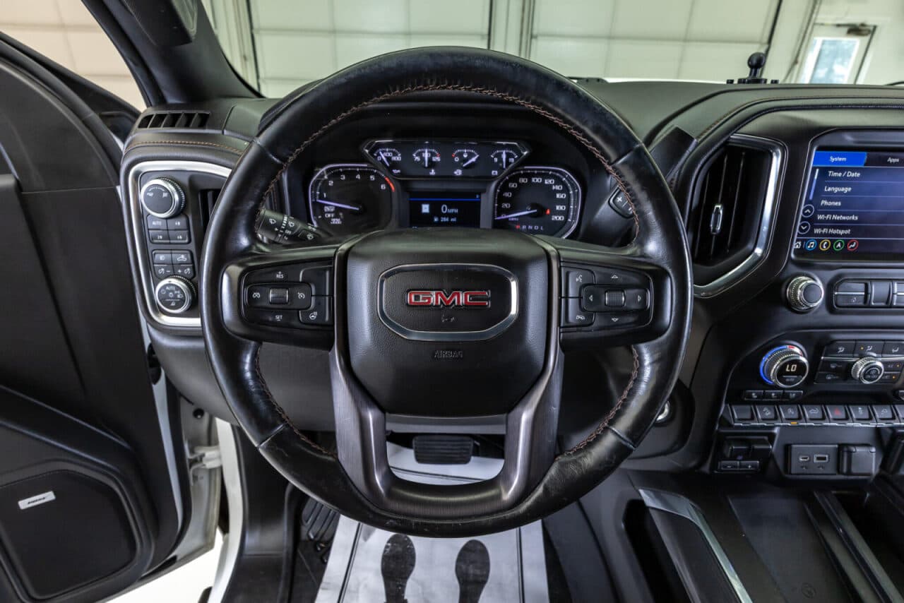 2019 GMC Sierra 1500 AT4 — photo 15 of 37