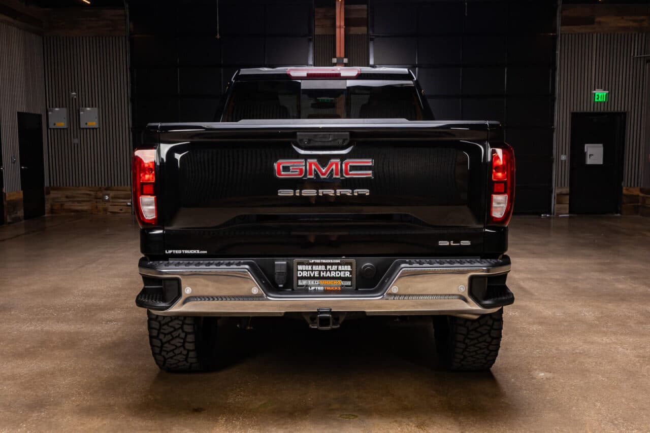 2024 GMC Sierra 1500 SLE — photo 6 of 35