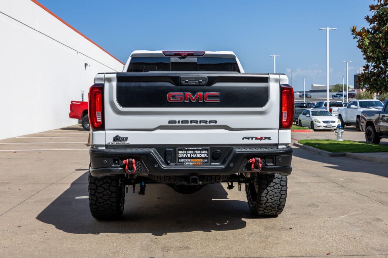 2024 GMC Sierra 1500 AT4X — photo 6 of 40