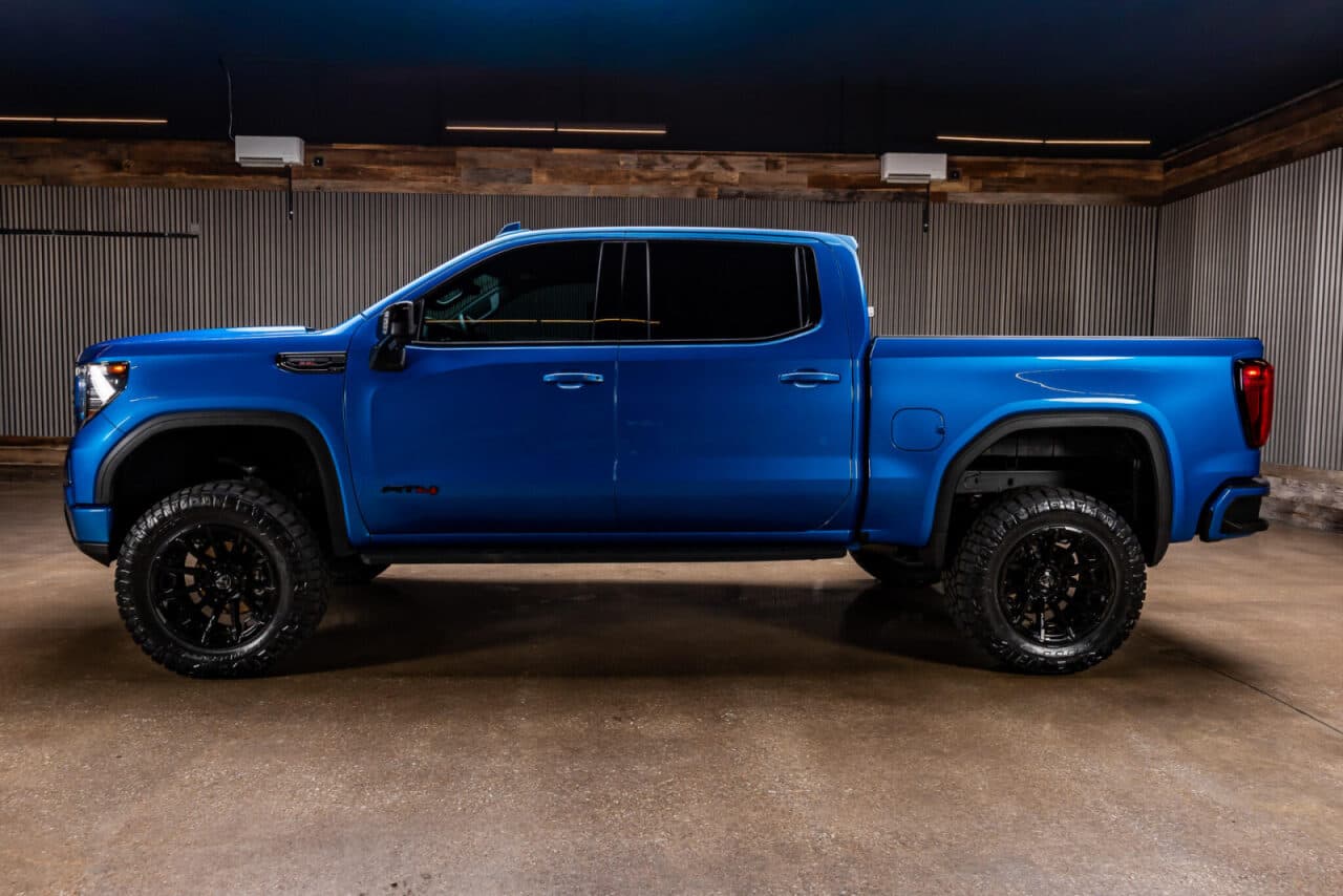 2023 GMC Sierra 1500 AT4 — photo 4 of 38