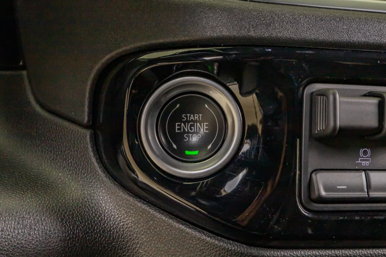 2024 GMC Sierra 1500 Elevation — photo 20 of 38