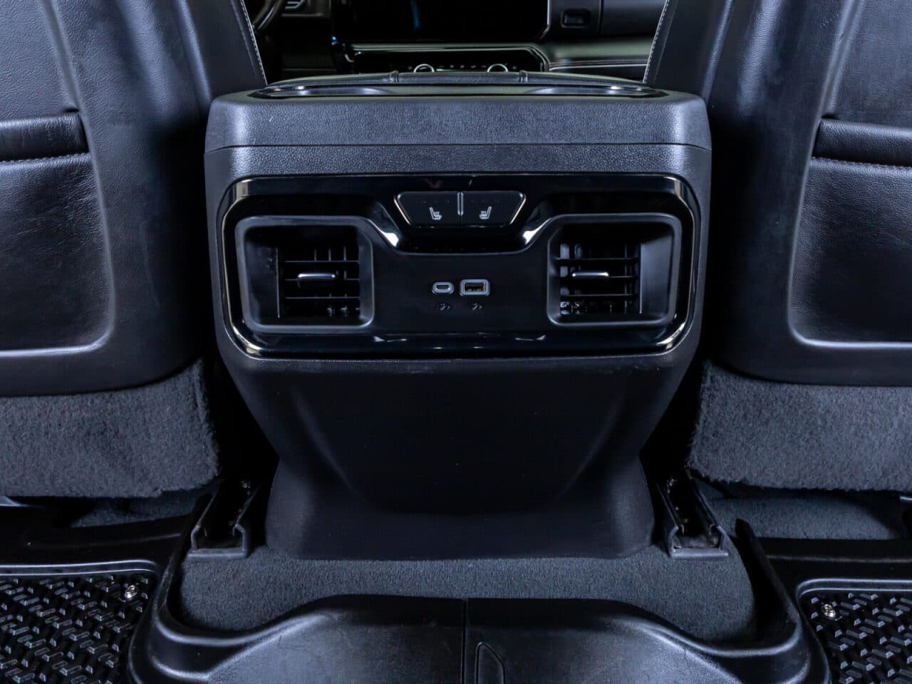 2023 GMC Sierra 1500 AT4X — photo 29 of 37
