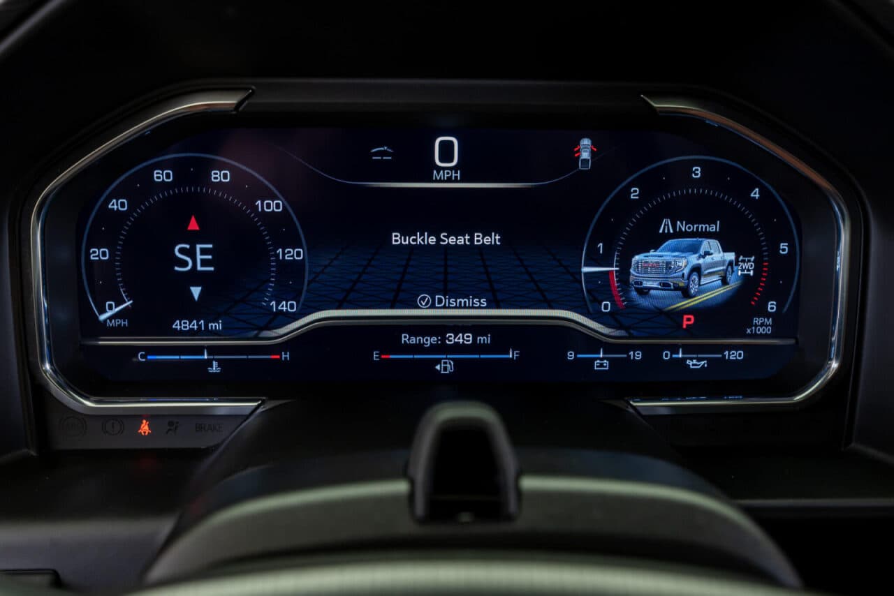 2025 GMC Sierra 1500 Denali Ultimate — photo 17 of 38