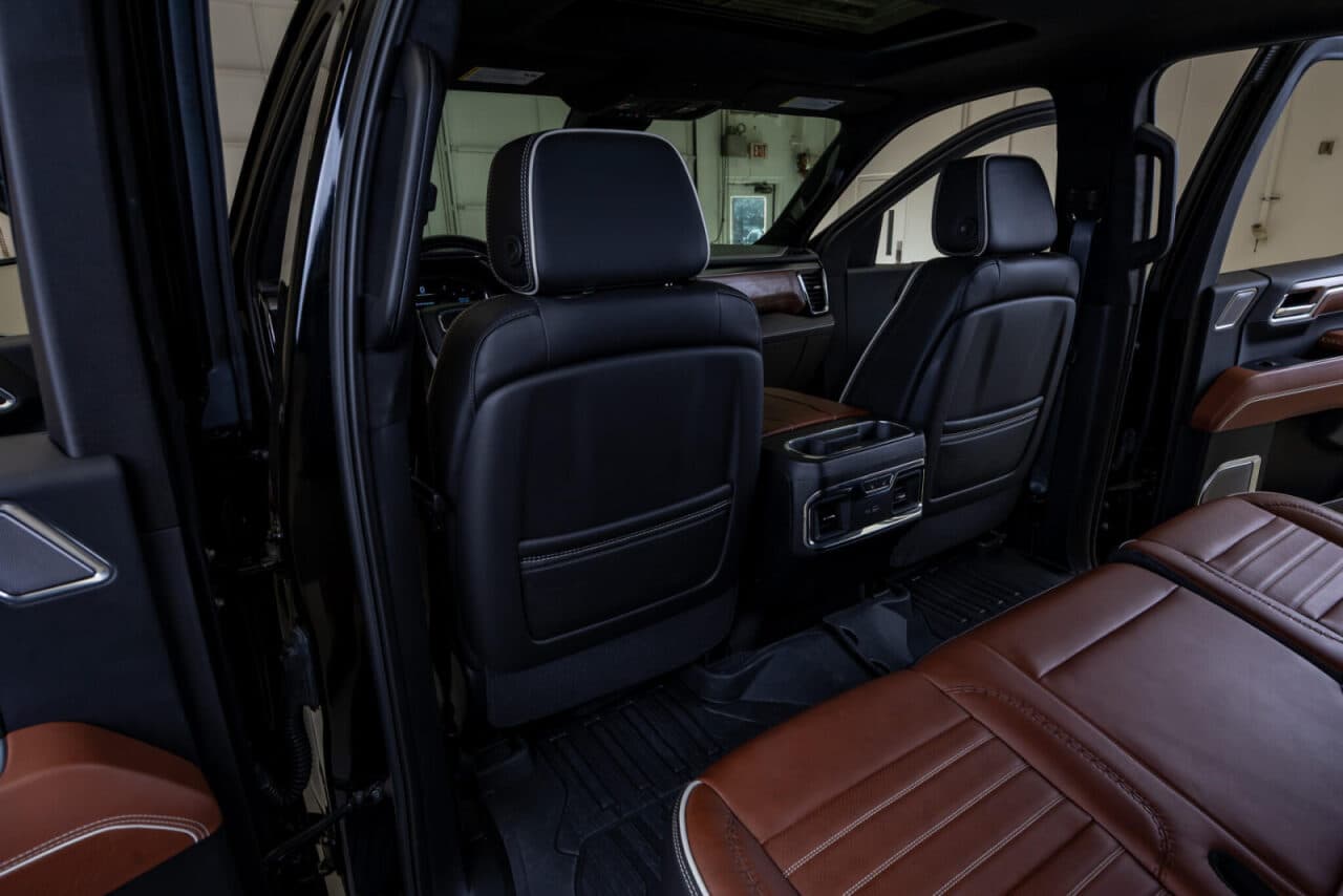 2025 GMC Sierra 1500 Denali Ultimate — photo 31 of 38
