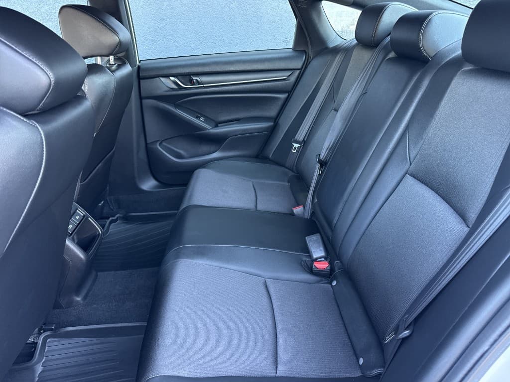 2022 Honda Accord Sport FWD — photo 4 of 16