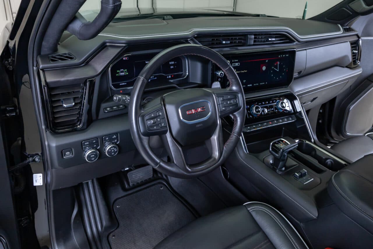 2024 GMC Sierra 1500 AT4X — photo 12 of 37