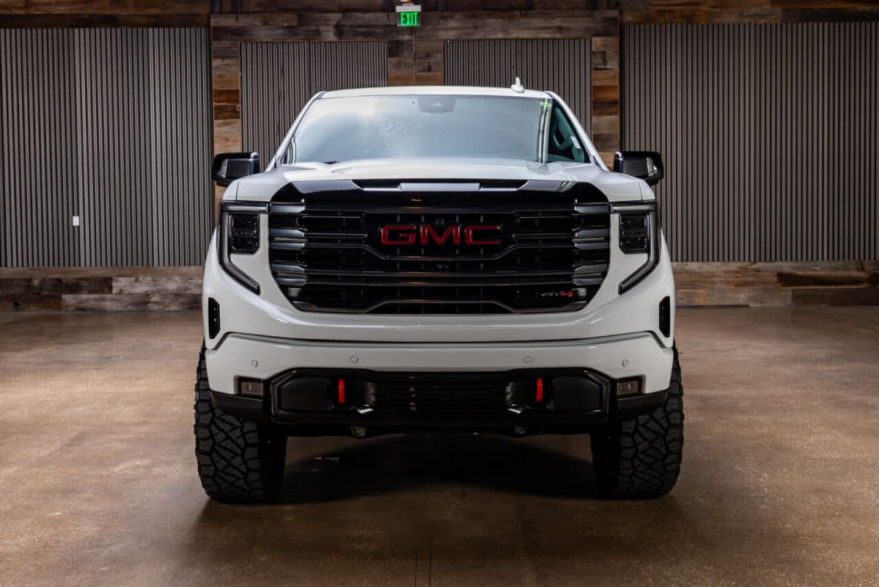 2026 GMC Sierra 1500 AT4 — photo 2 of 37