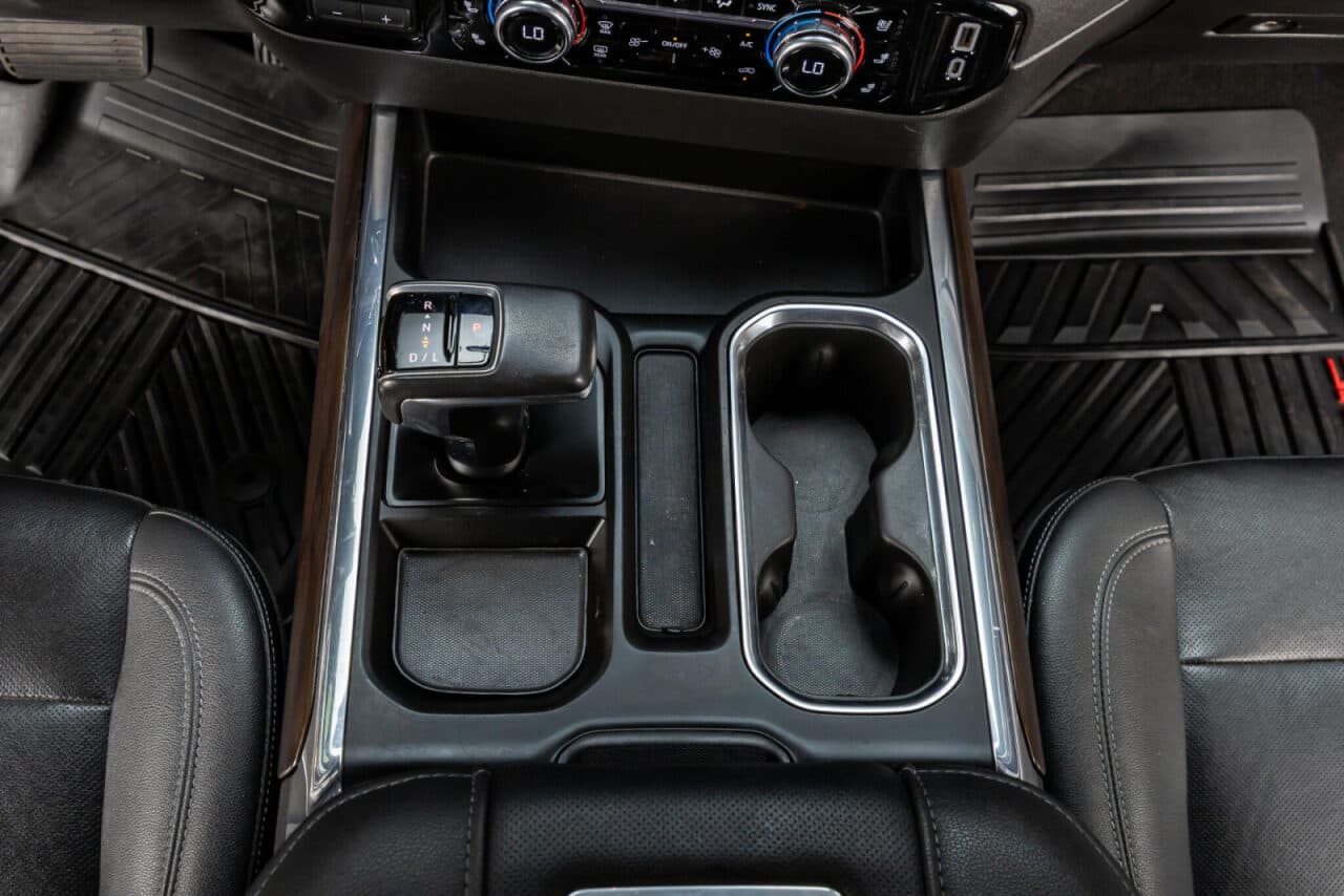 2022 GMC Sierra 1500 SLT — photo 20 of 33