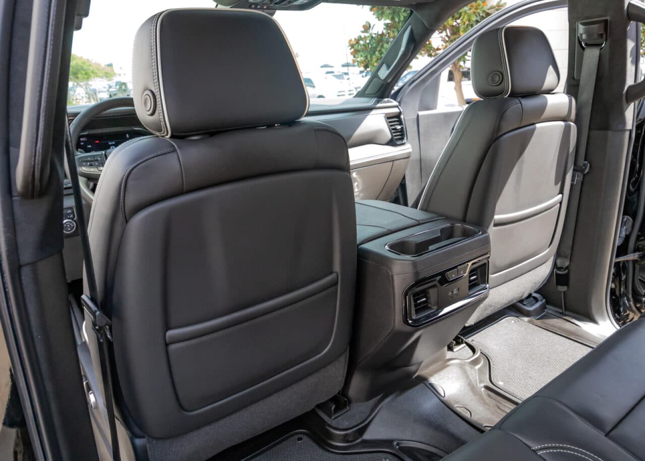 2025 GMC Sierra 1500 AT4X — photo 32 of 39