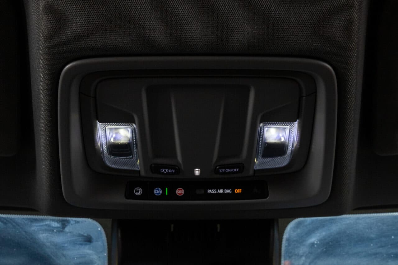 2024 GMC Sierra 1500 Elevation — photo 25 of 37