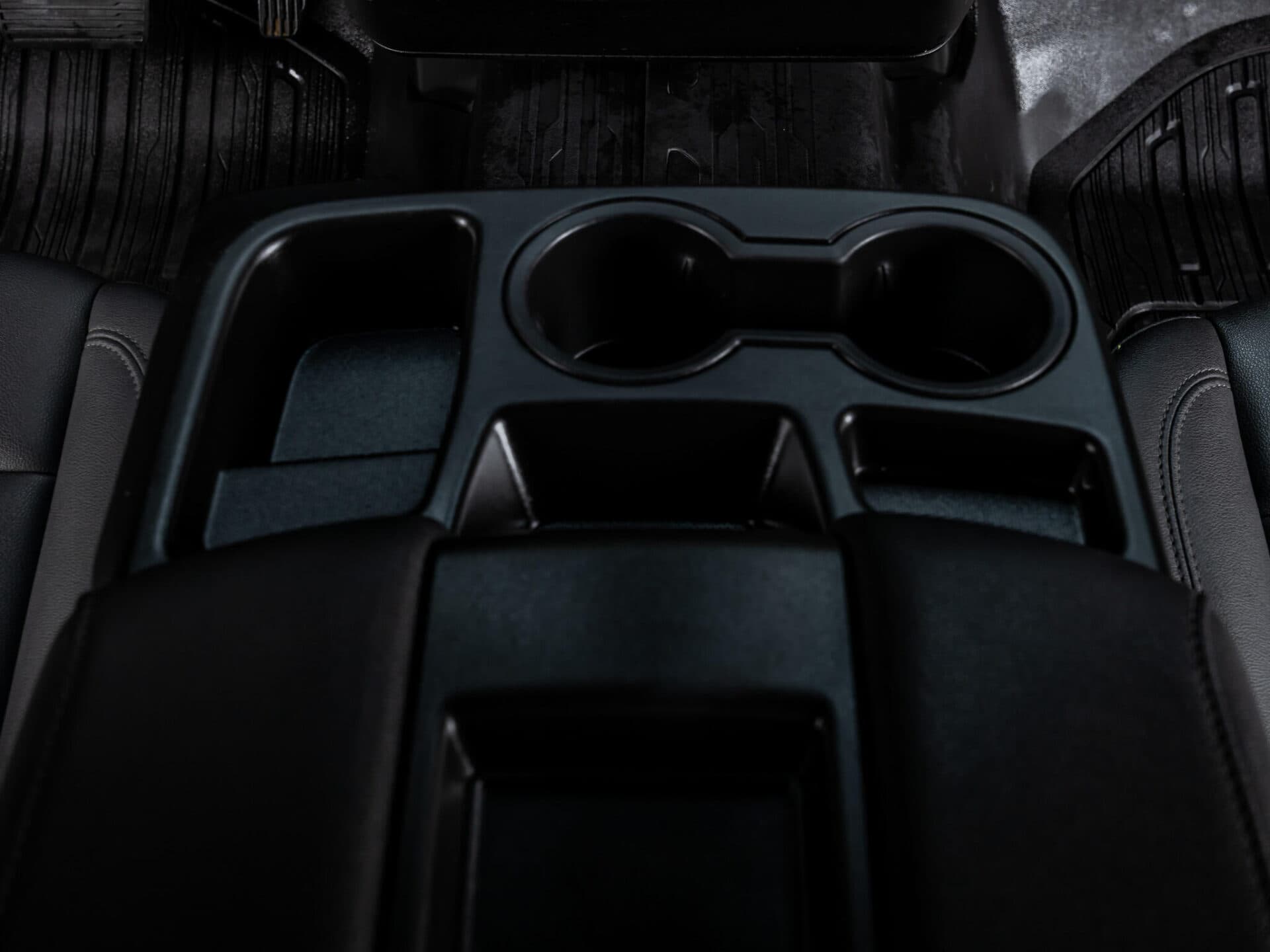 2025 GMC Sierra 1500 Pro — photo 24 of 37