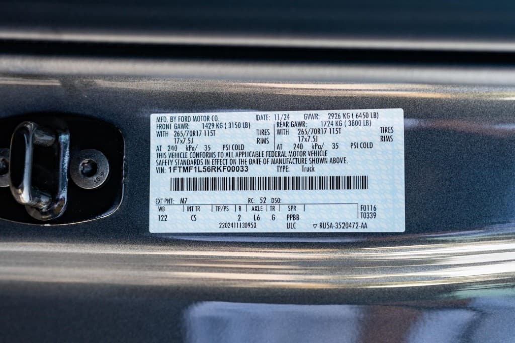 2024 Ford F-150 XL Regular Cab 4x4 — photo 35 of 36
