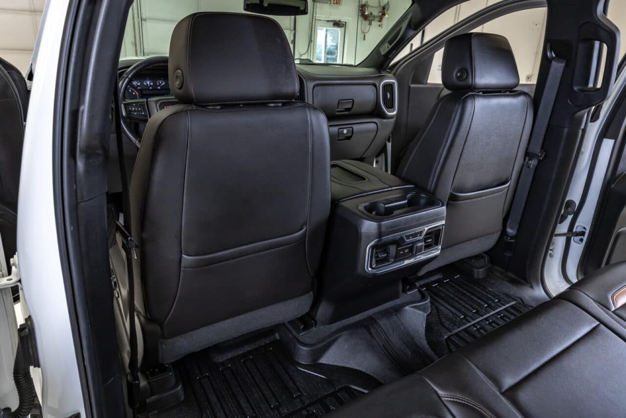 2019 GMC Sierra 1500 AT4 — photo 30 of 37