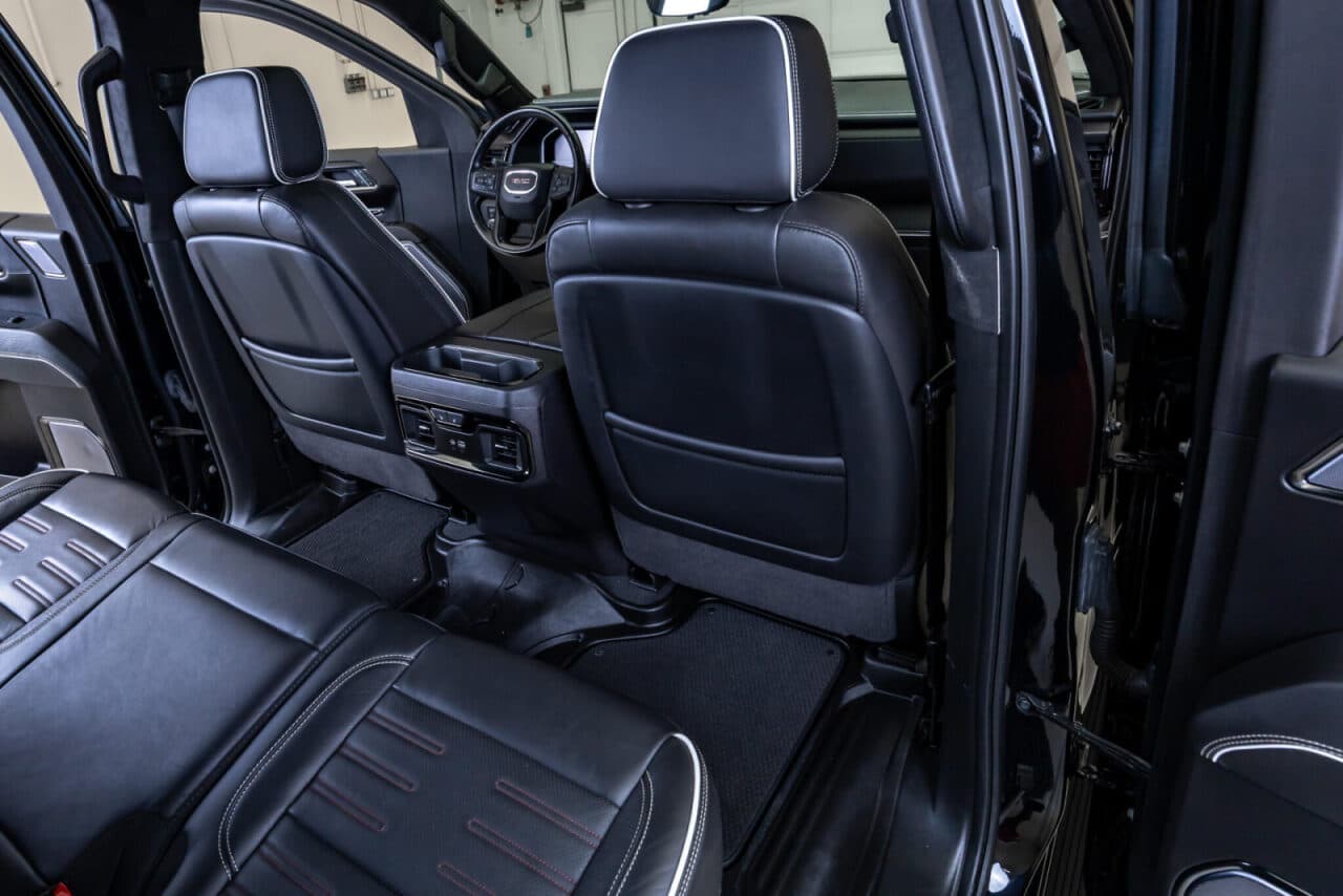2024 GMC Sierra 1500 AT4X — photo 28 of 37