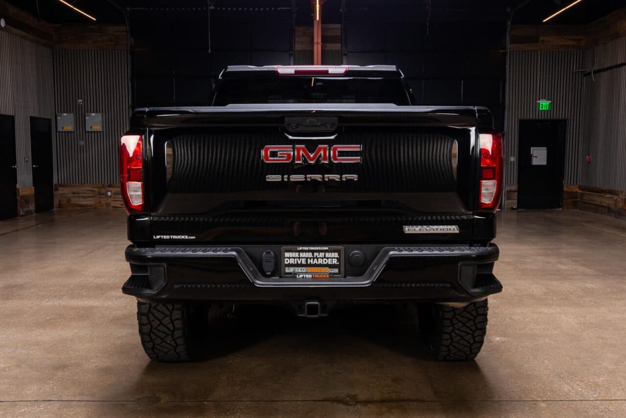 2024 GMC Sierra 1500 Elevation — photo 6 of 37