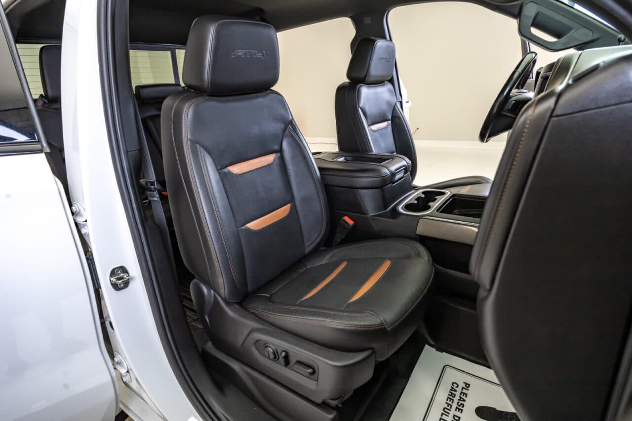 2019 GMC Sierra 1500 AT4 — photo 27 of 37