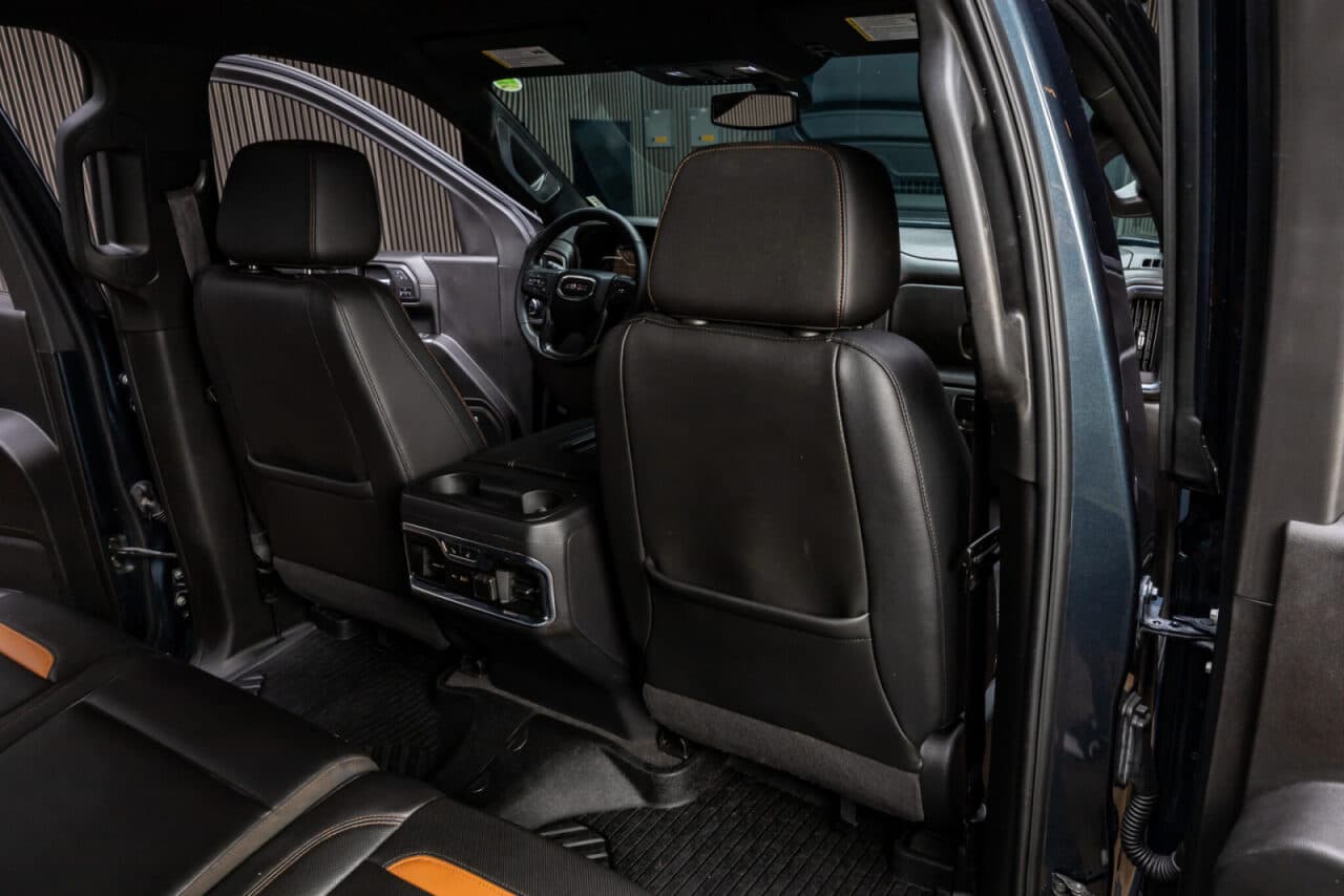 2020 GMC Sierra 1500 AT4 — photo 29 of 38