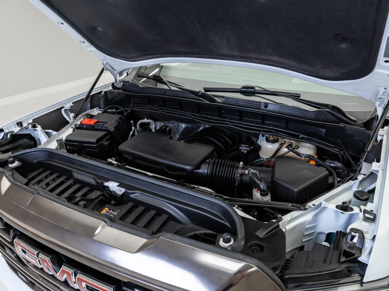 2023 GMC Sierra 1500 AT4X — photo 36 of 37