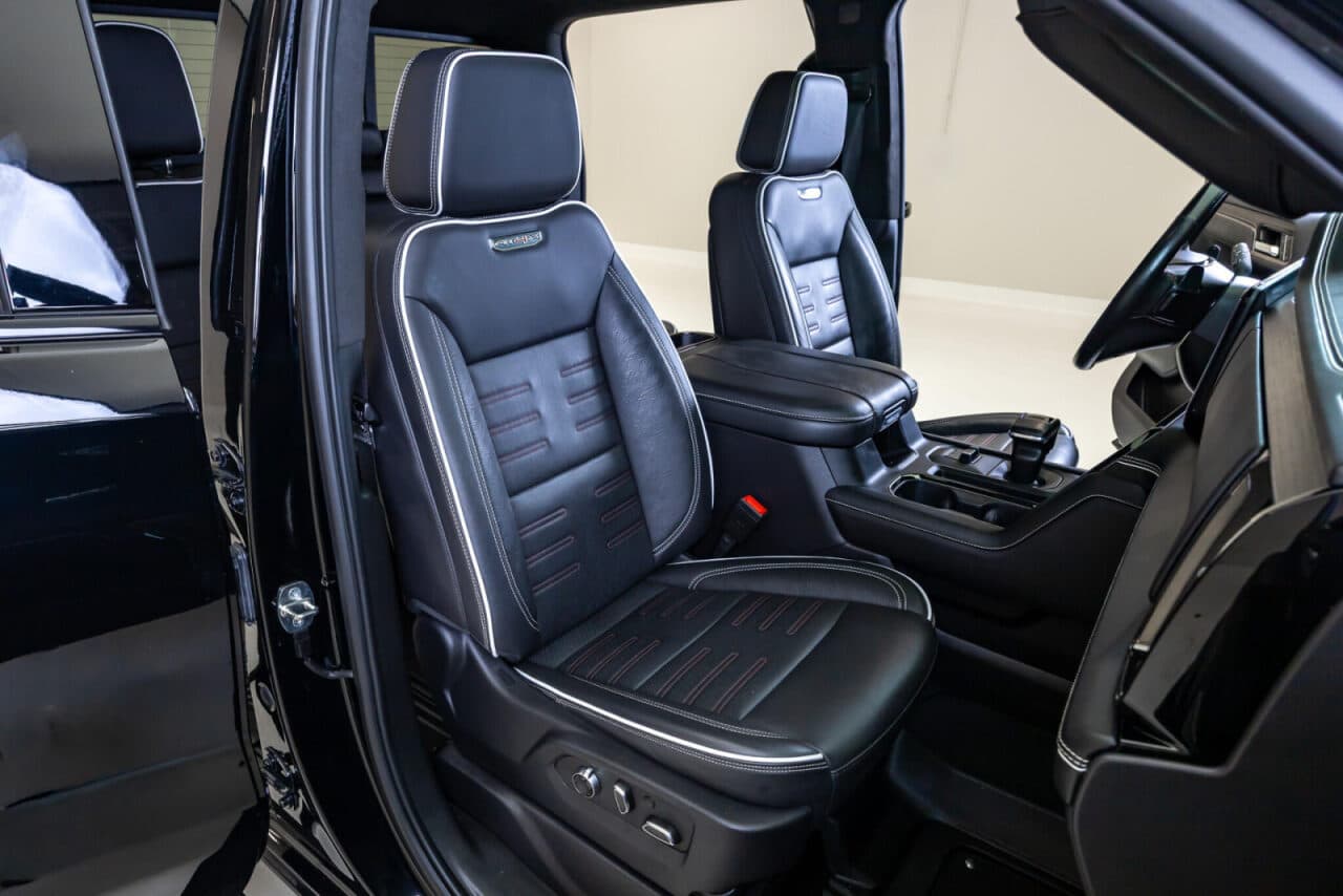 2024 GMC Sierra 1500 AT4X — photo 27 of 37