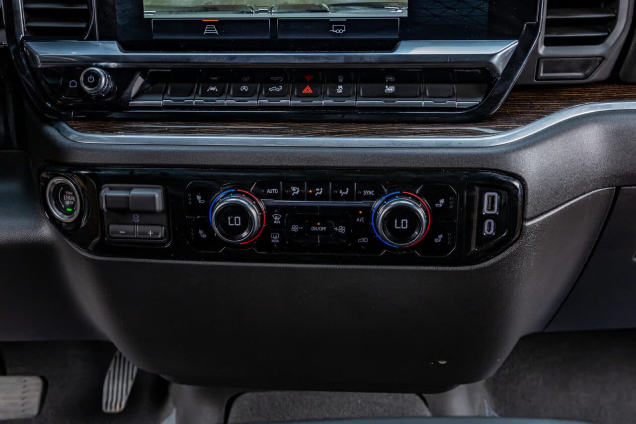 2026 GMC Sierra 1500 Elevation — photo 22 of 36
