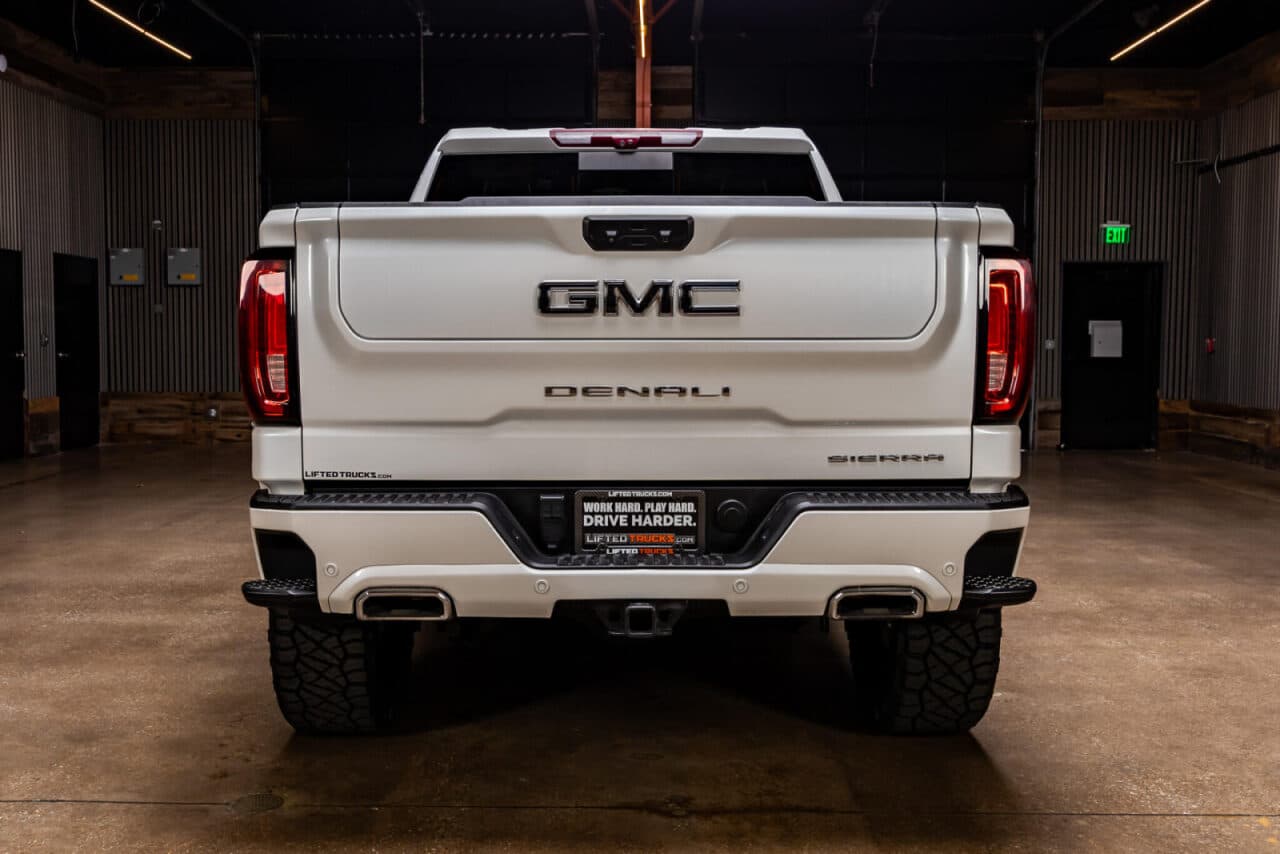 2024 GMC Sierra 1500 Denali Ultimate — photo 6 of 40