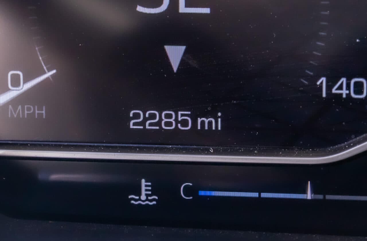 2025 GMC Sierra 1500 Elevation — photo 15 of 35