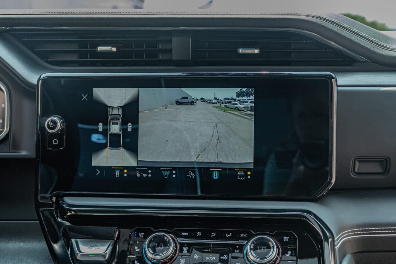 2023 GMC Sierra 1500 AT4X — photo 23 of 39