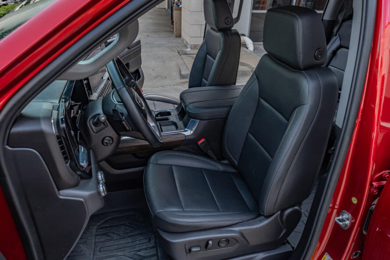 2024 GMC Sierra 1500 SLT — photo 28 of 39