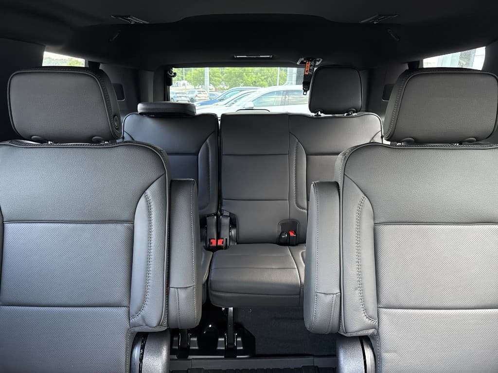 2026 GMC Yukon Denali 4WD — photo 19 of 20