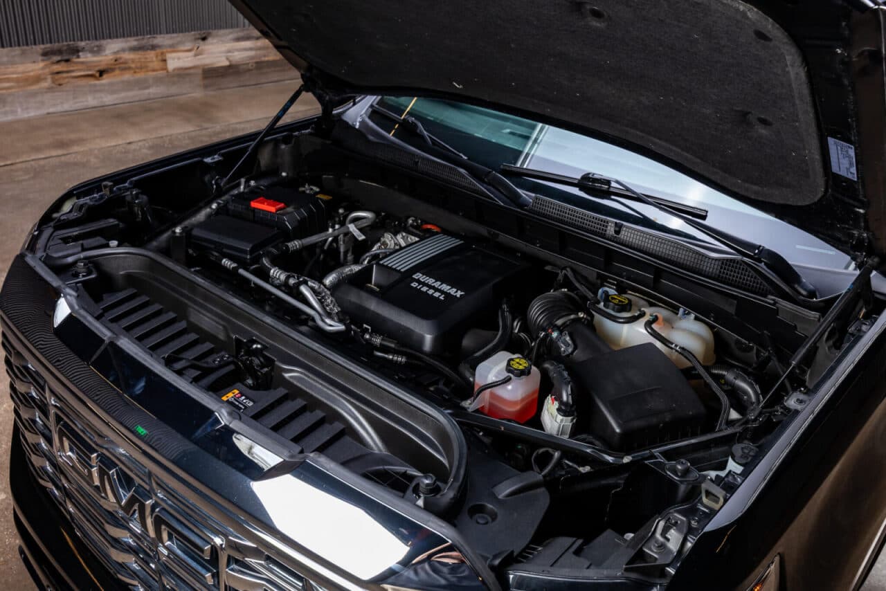 2025 GMC Sierra 1500 Denali — photo 38 of 39