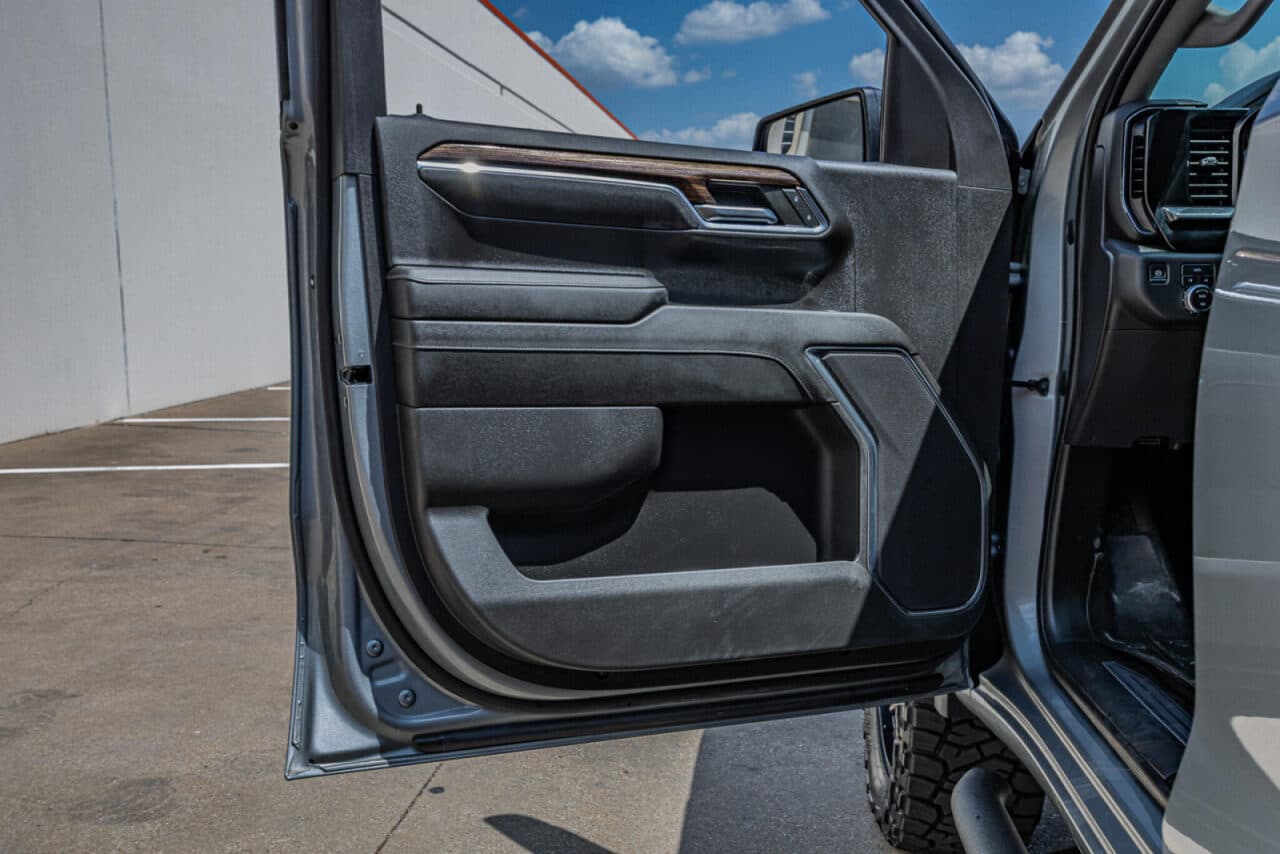 2024 GMC Sierra 1500 Elevation — photo 33 of 38