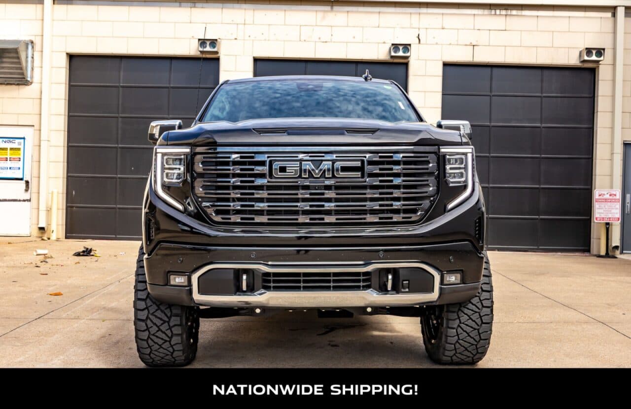 2026 GMC Sierra 1500 Denali Ultimate — photo 2 of 40