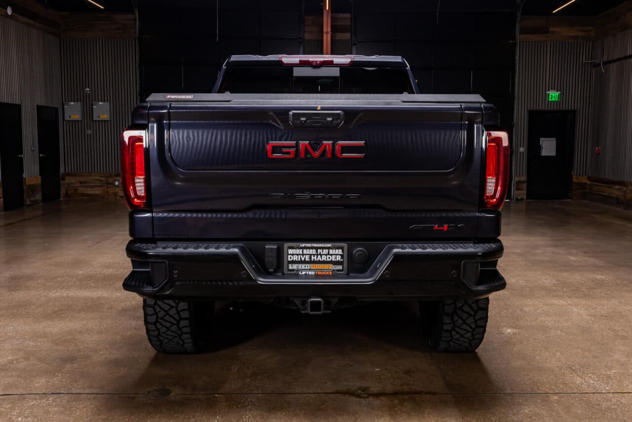 2025 GMC Sierra 1500 AT4X — photo 6 of 38