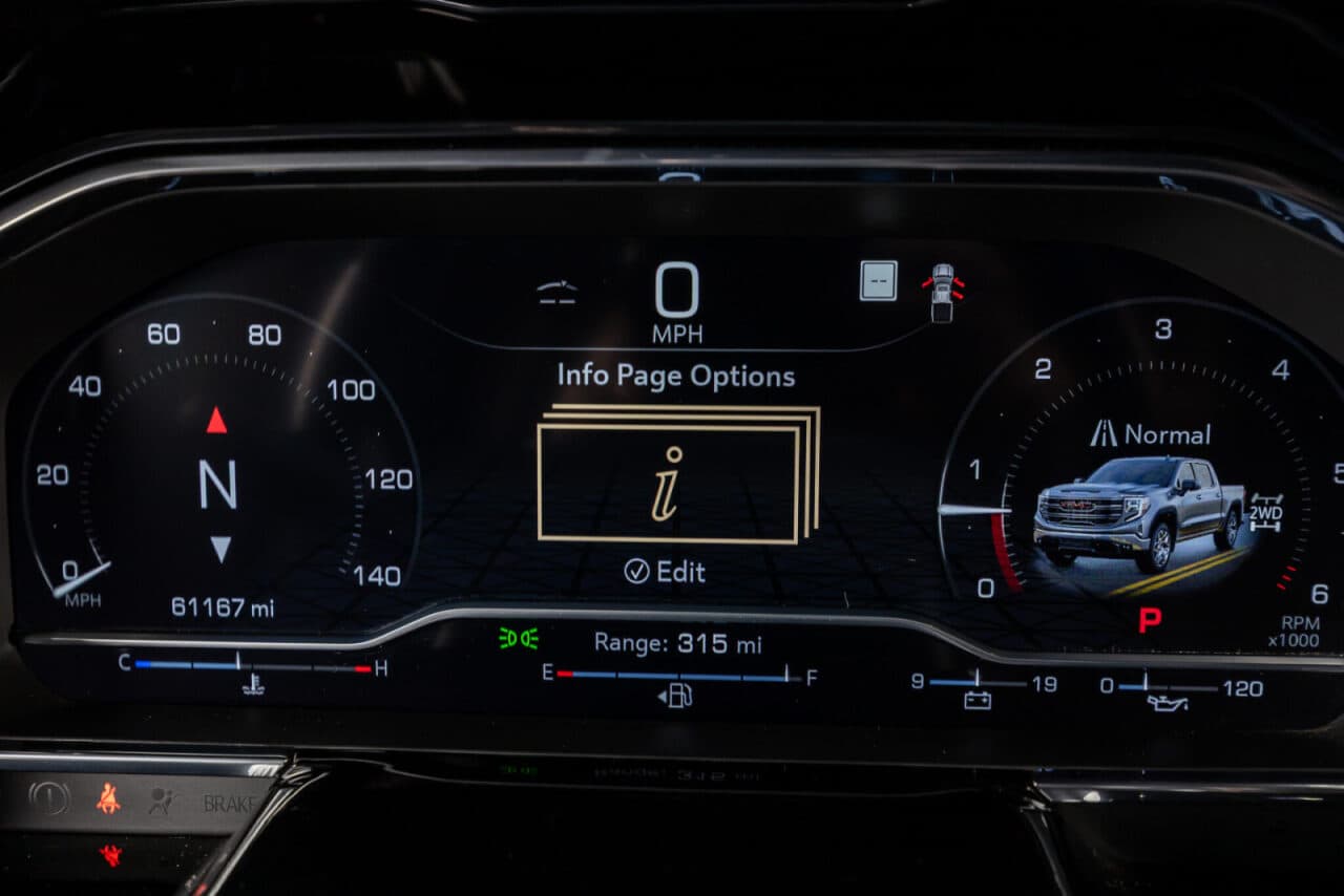 2022 GMC Sierra 1500 SLT — photo 15 of 33