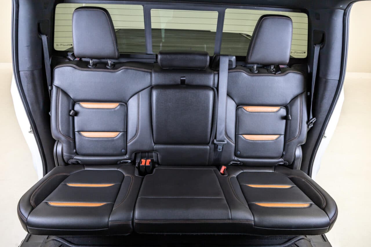 2019 GMC Sierra 1500 AT4 — photo 31 of 37