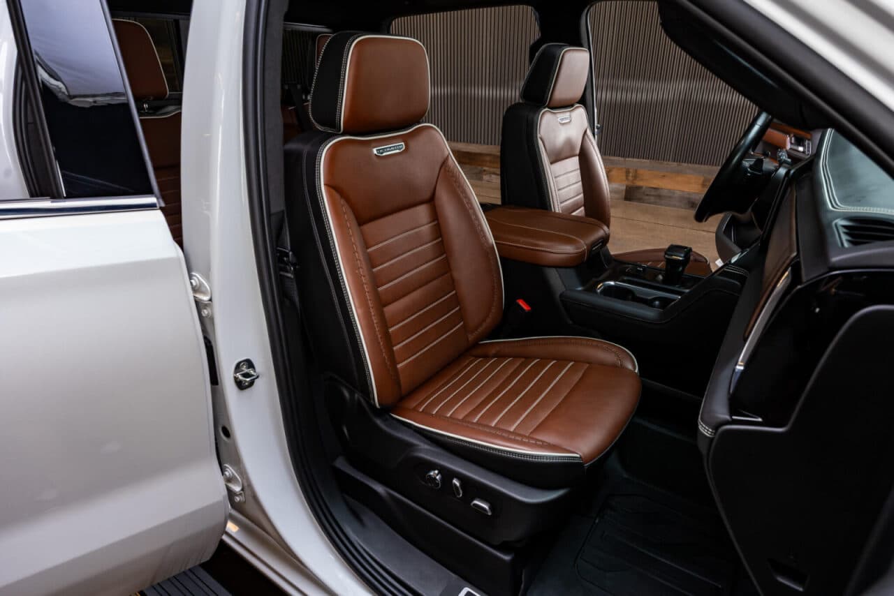 2024 GMC Sierra 1500 Denali Ultimate — photo 30 of 40