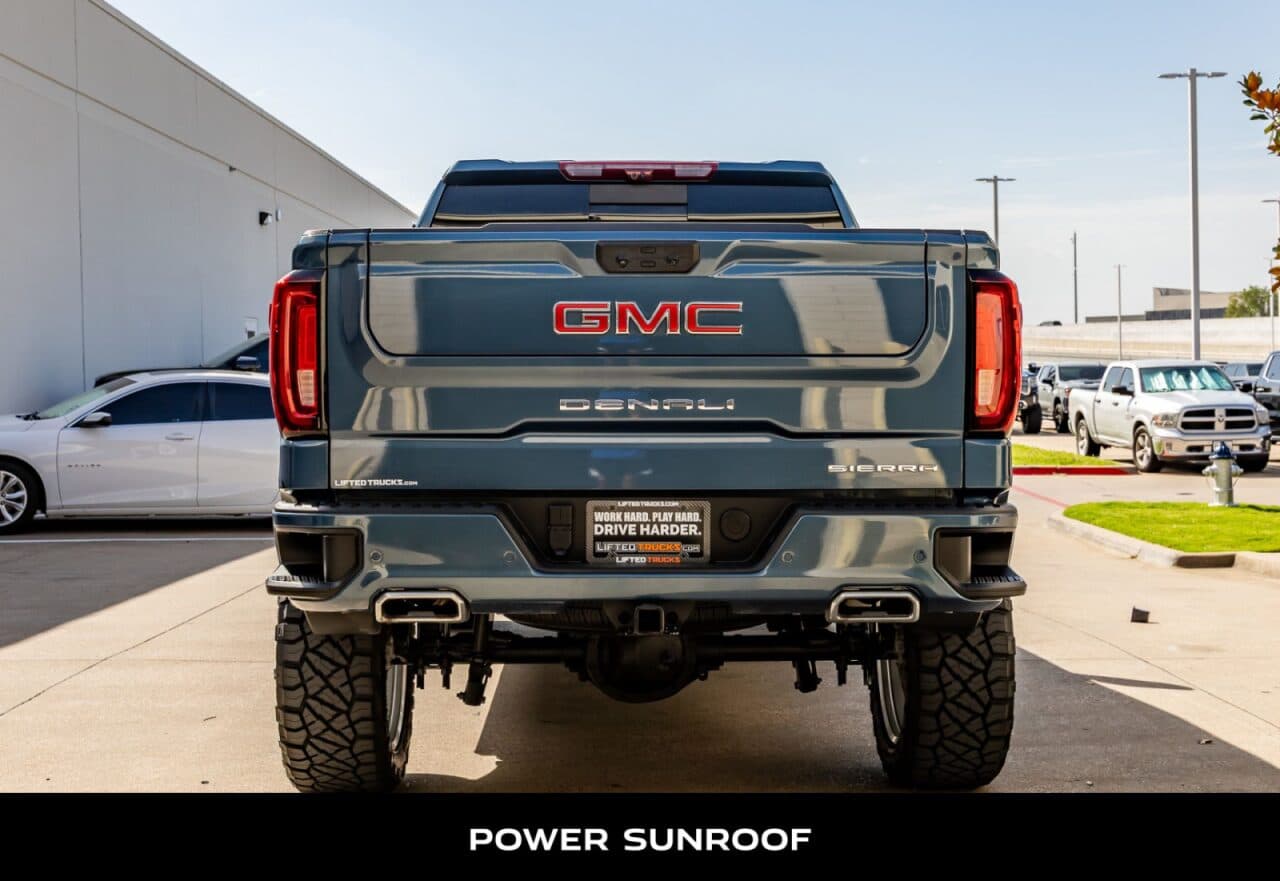 2025 GMC Sierra 1500 Denali — photo 6 of 40
