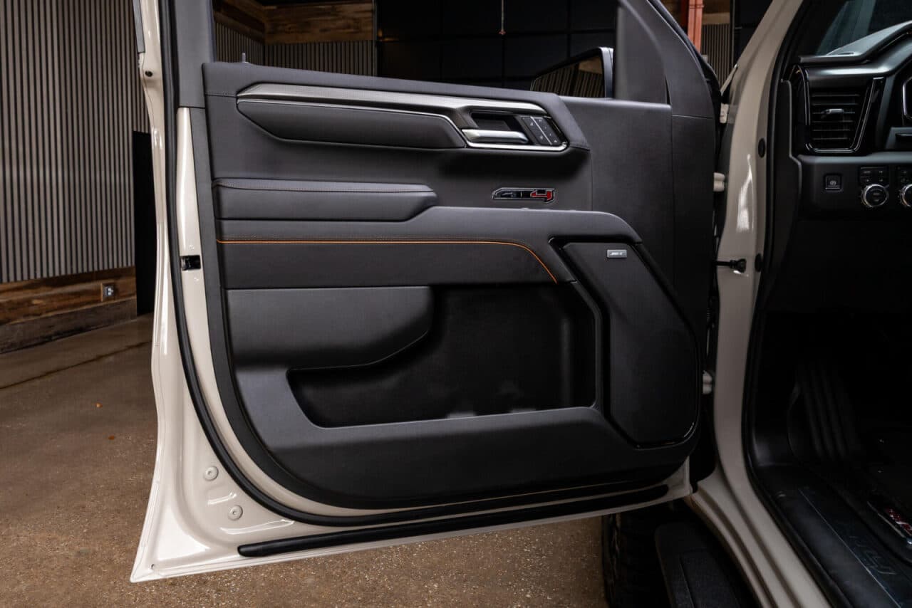 2026 GMC Sierra 1500 AT4 — photo 35 of 40