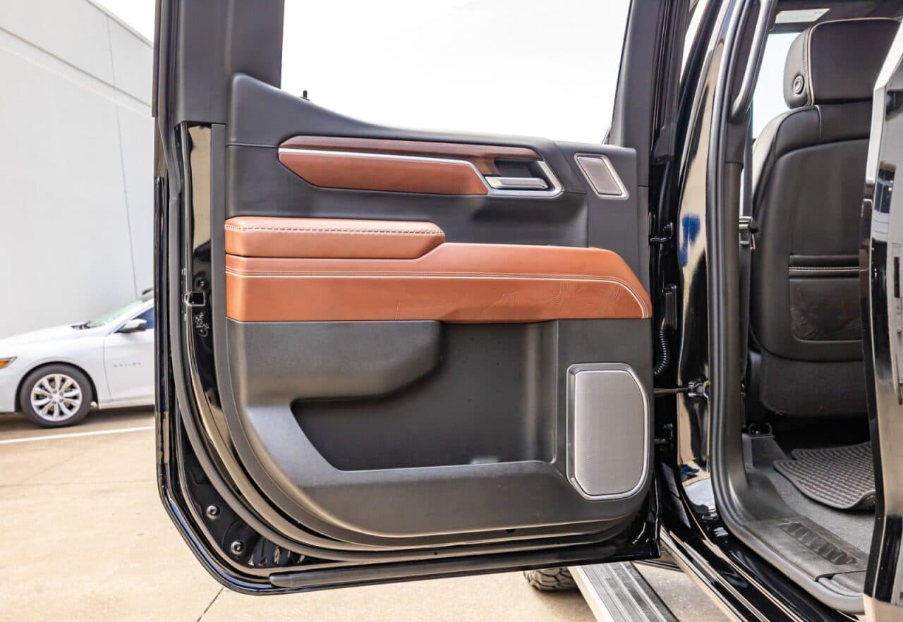 2026 GMC Sierra 1500 Denali Ultimate — photo 37 of 40