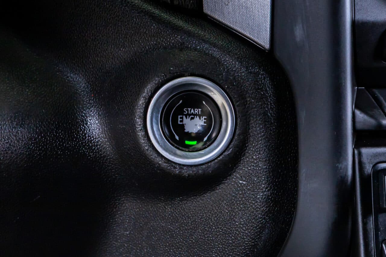 2022 GMC Sierra 1500 Limited SLT — photo 19 of 37