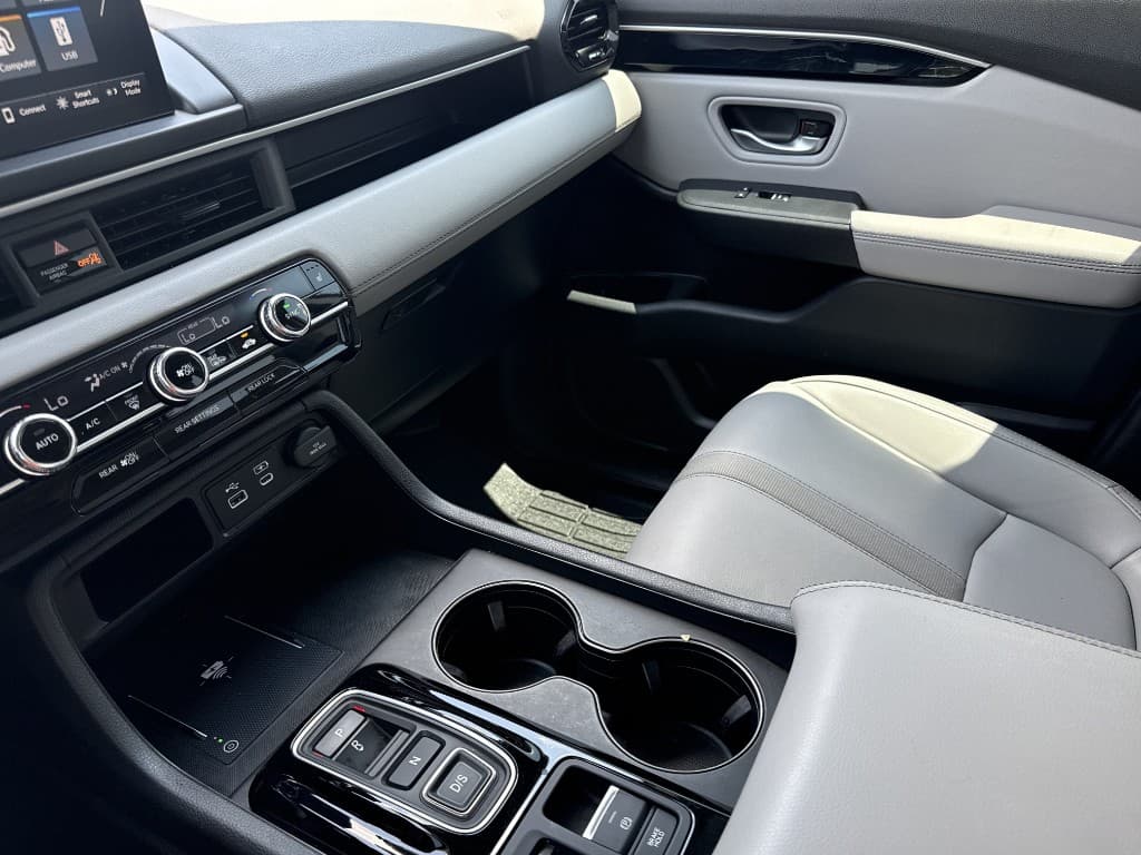 2024 Honda Pilot EX-L — photo 16 of 23