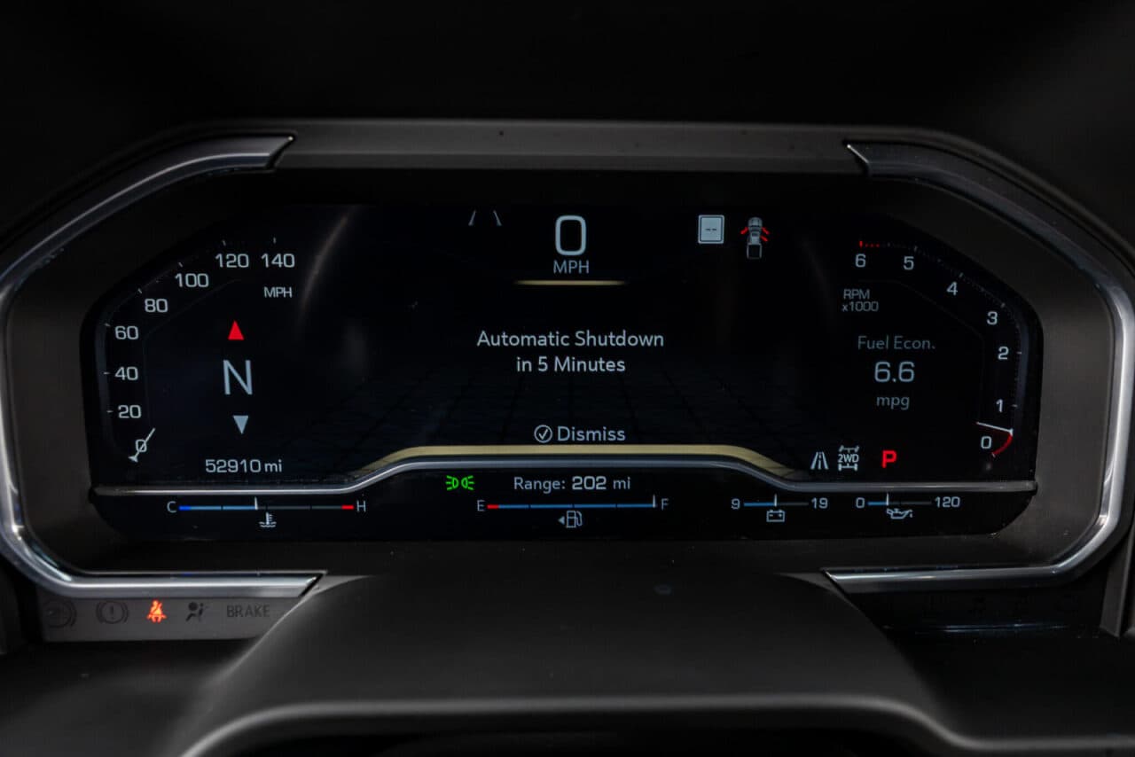 2023 GMC Sierra 1500 AT4 — photo 18 of 38