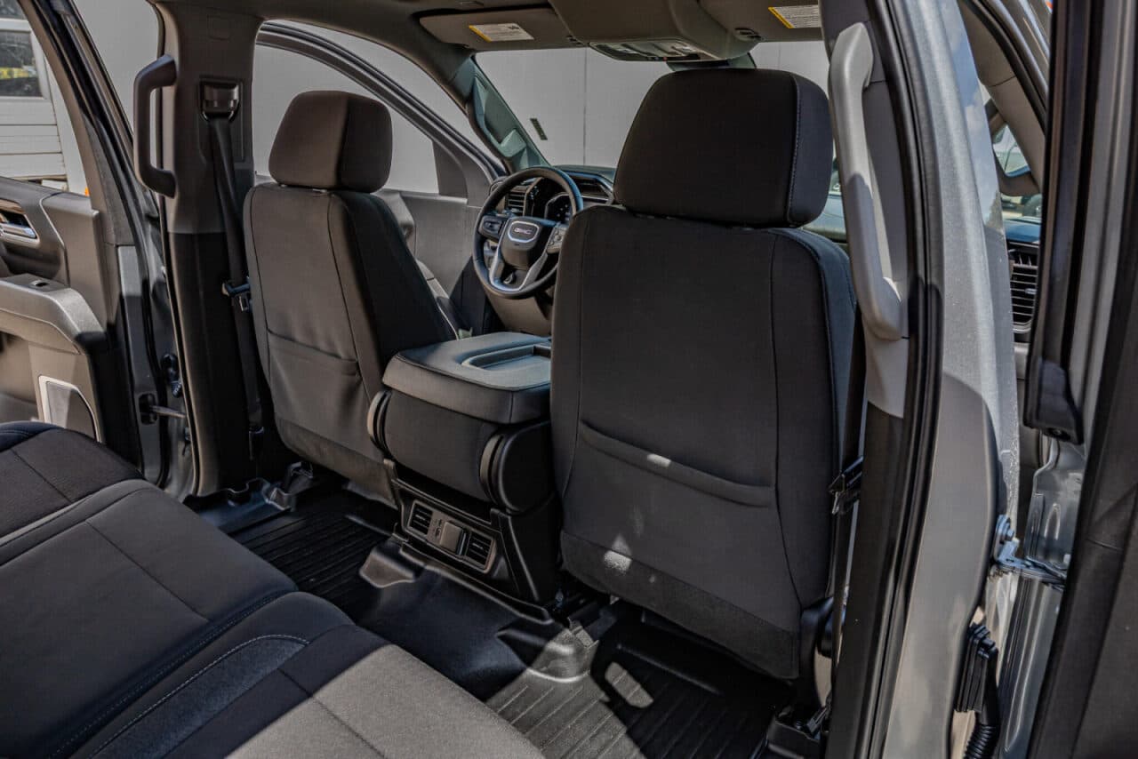 2024 GMC Sierra 1500 Elevation — photo 29 of 38