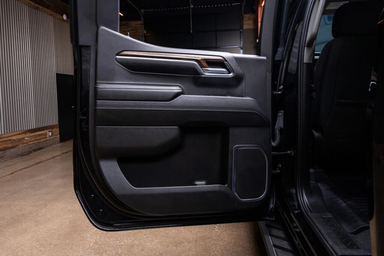 2024 GMC Sierra 1500 Elevation — photo 34 of 37