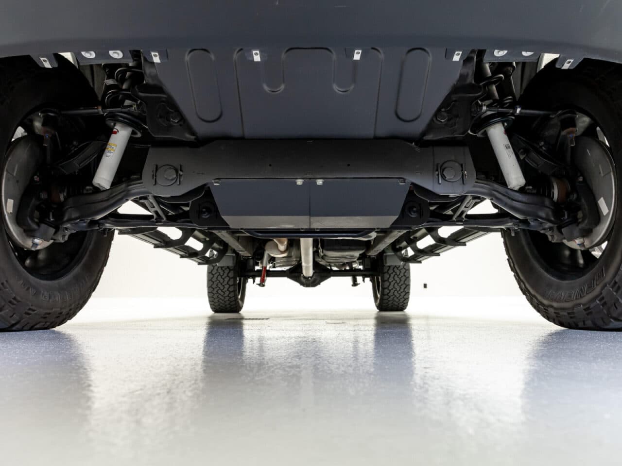 2020 GMC Sierra 1500 SLT — photo 13 of 38