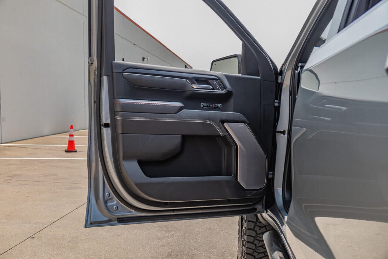 2023 GMC Sierra 1500 AT4X — photo 34 of 39