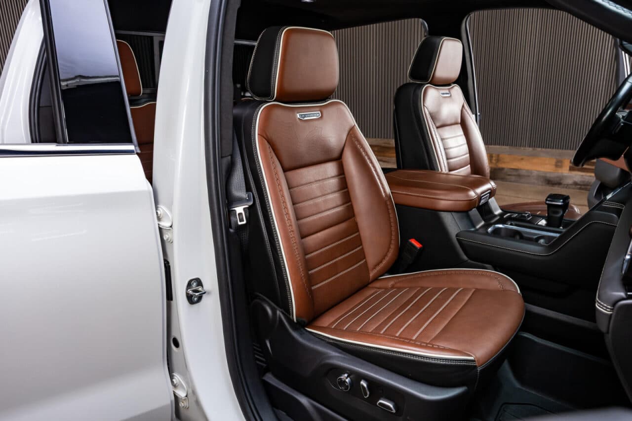 2024 GMC Sierra 1500 Denali Ultimate — photo 30 of 40