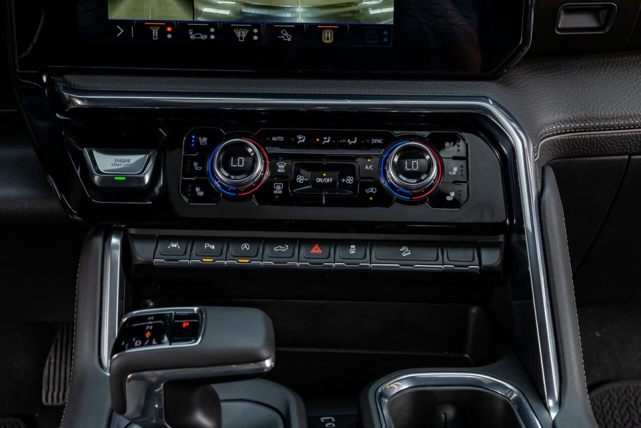 2026 GMC Sierra 1500 Denali — photo 23 of 38
